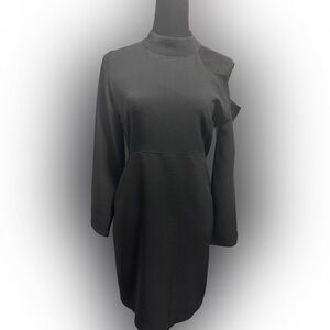 OAK + FORT Cold Shoulder Long Sleeve Dress Black